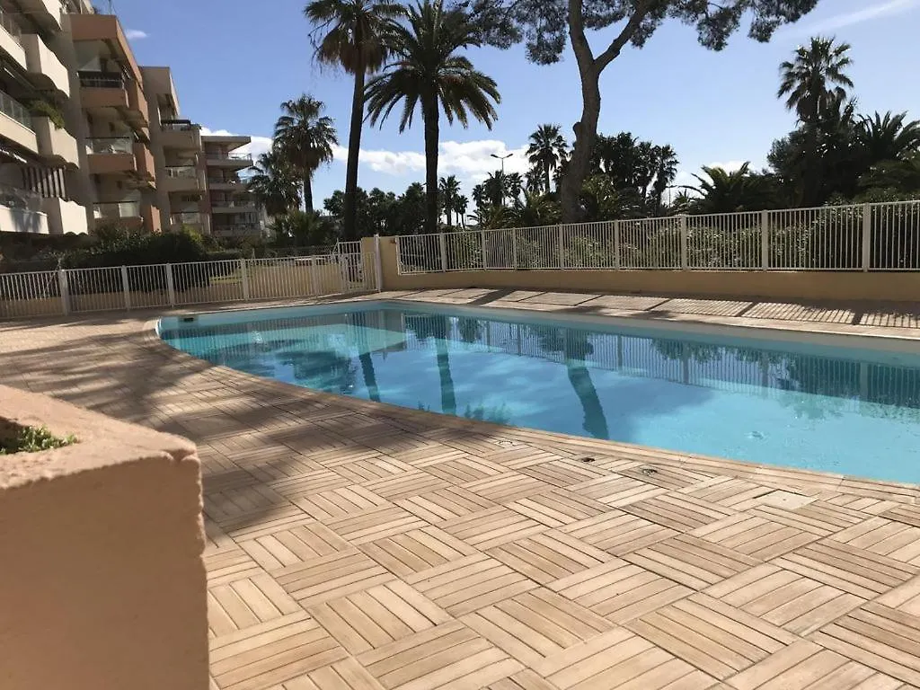 Beau Rivage Saint Raphael 83700 France Apartment  Saint-Raphael (Var)